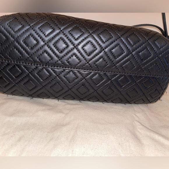 Authentic Tory Burch Handbag - Picture 8 of 17